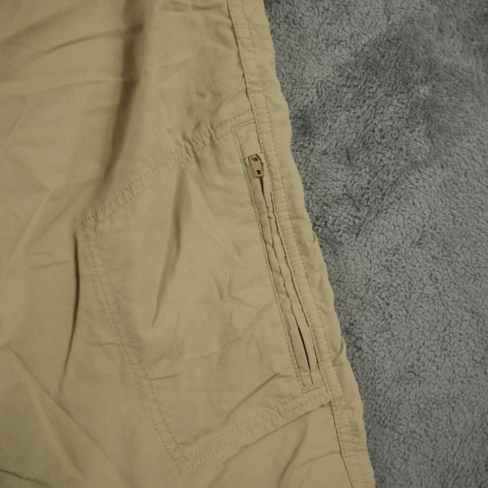 The North Face Cargo Shorts Mens Size 41 Beige Nylon Ripstop‎ Hiking Outdoor Zip